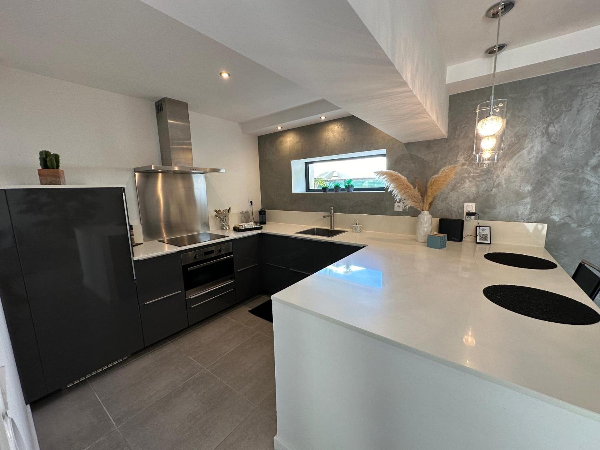 Maison Contemporaine Avec Piscine Privee Chauffee, Entre Plages Et Provence, Borne 11 Kw Istres Ngoại thất bức ảnh