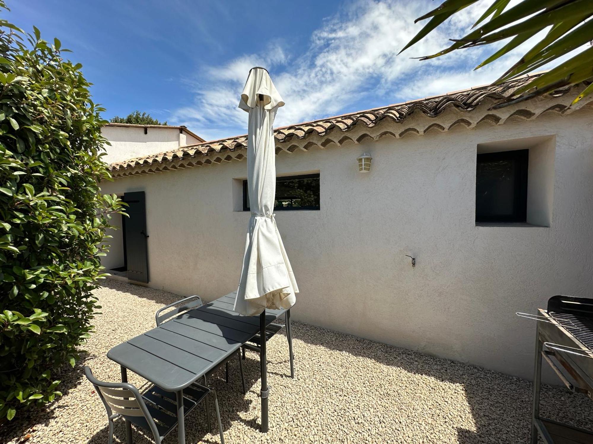 Maison Contemporaine Avec Piscine Privee Chauffee, Entre Plages Et Provence, Borne 11 Kw Istres Ngoại thất bức ảnh
