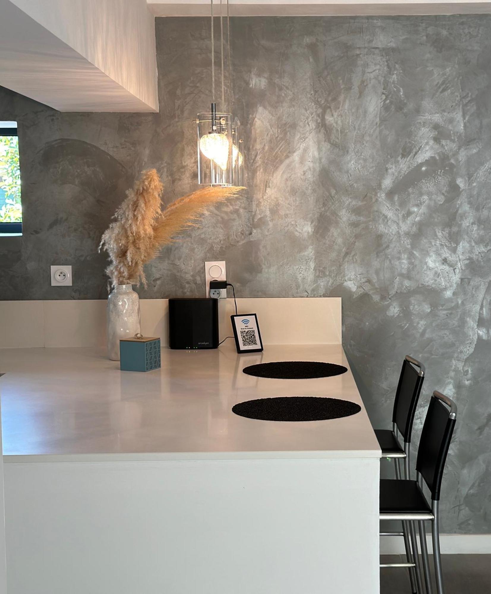 Maison Contemporaine Avec Piscine Privee Chauffee, Entre Plages Et Provence, Borne 11 Kw Istres Ngoại thất bức ảnh